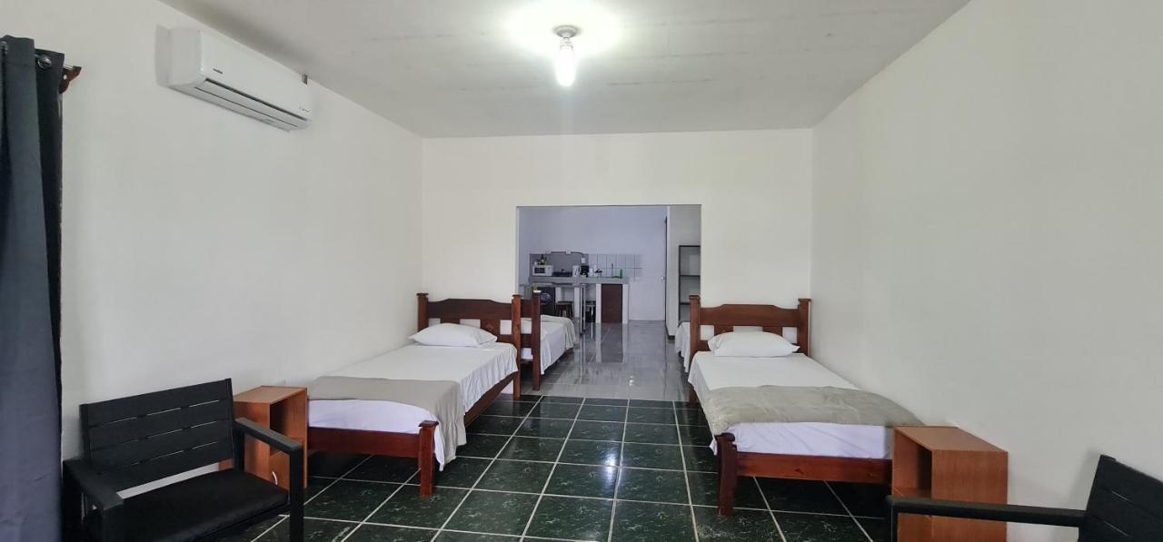 Sleep&Go! Cabina Con 5 Camas Individuales - Siquirres Centro Siqurres Da Alegria Экстерьер фото